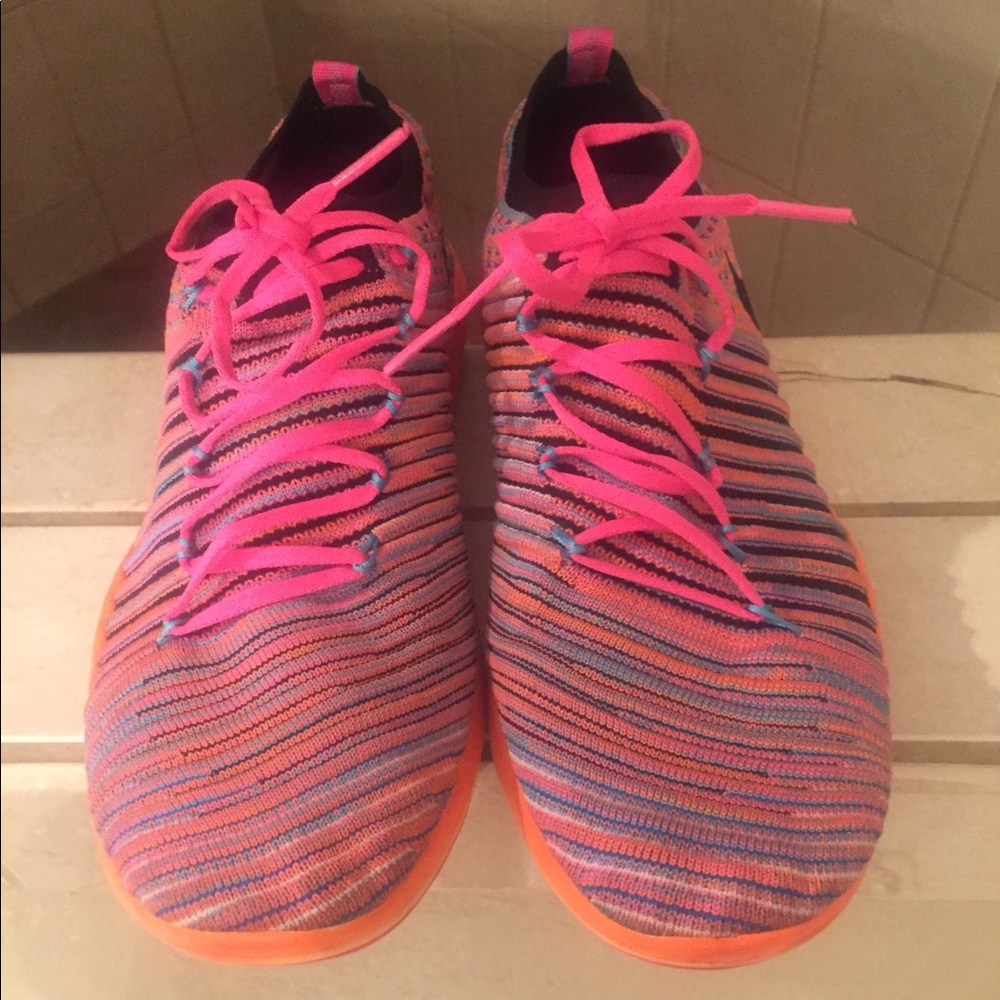 Nike Free Transform Flyknit Shoes